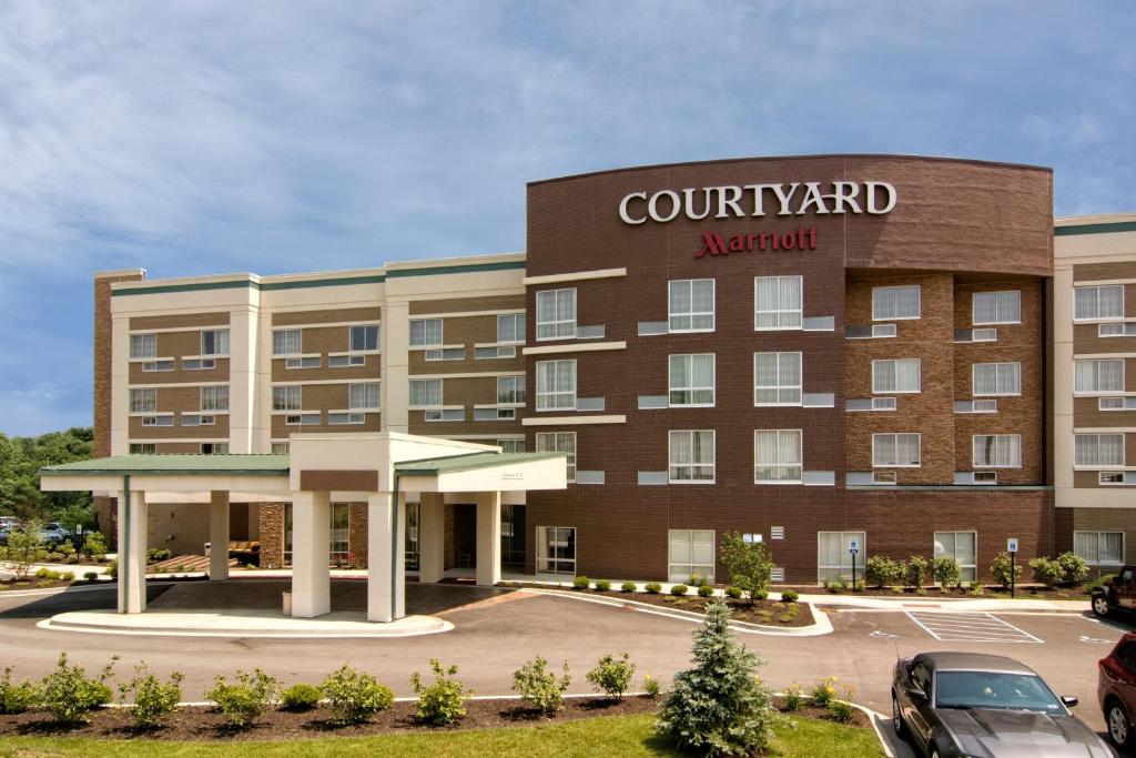 Courtyard by Marriott Bridgeport Clarksburg Main image 1